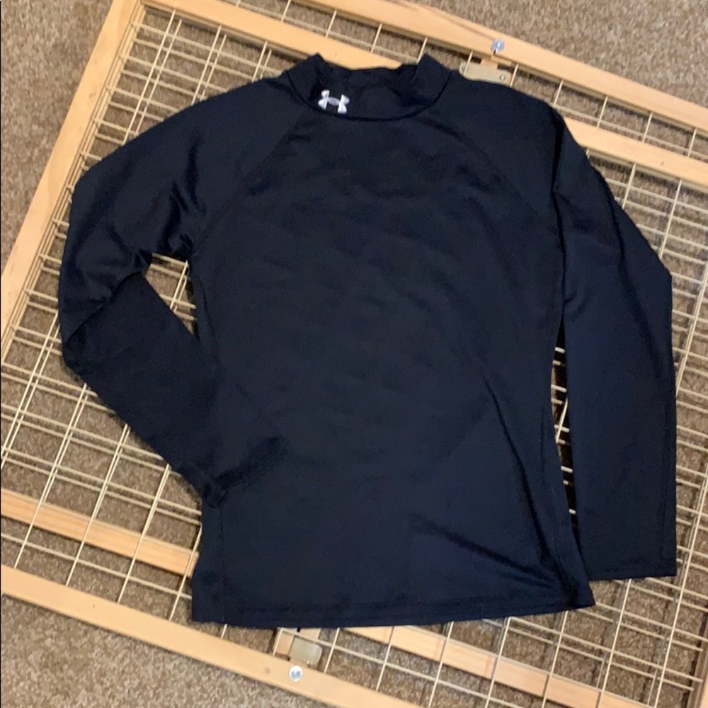 Under Armor long sleeve tee